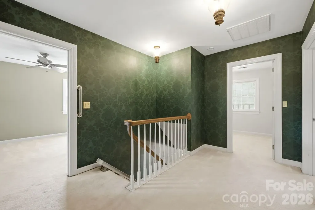 710 37th Avenue NE Hickory NC 28601