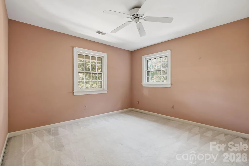 710 37th Avenue NE Hickory NC 28601