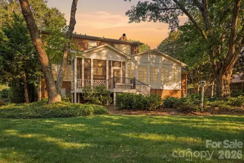 710 37th Avenue NE Hickory NC 28601
