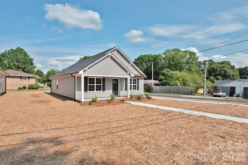 135 Beaver Street Landis NC 28088