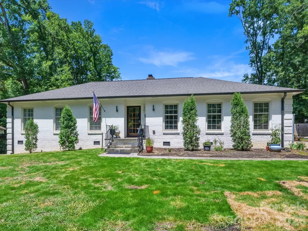 1401 Worcaster Place Charlotte NC 28211