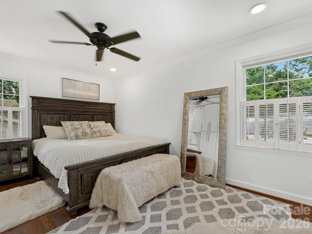 1401 Worcaster Place Charlotte NC 28211