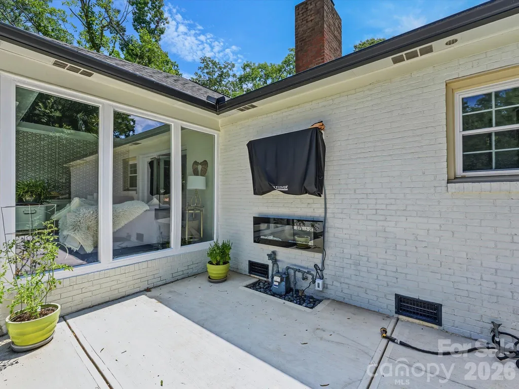 1401 Worcaster Place Charlotte NC 28211