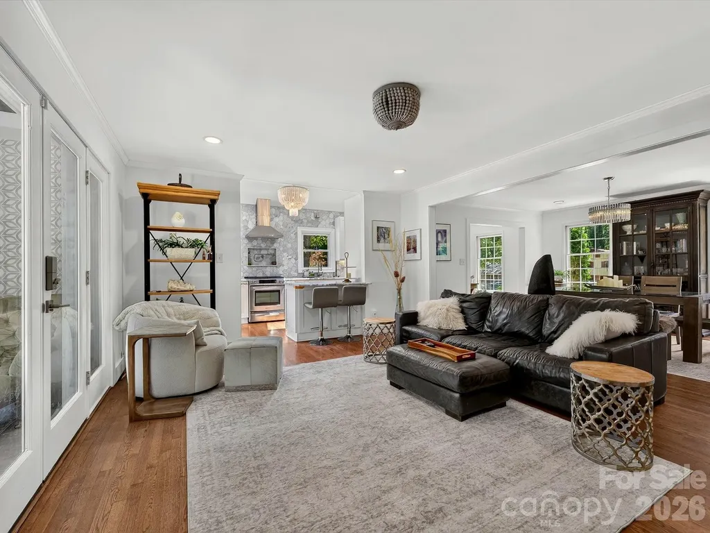 1401 Worcaster Place Charlotte NC 28211