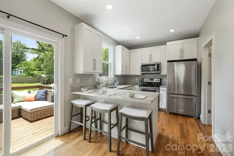 81 Bellevue Road Asheville NC 28803