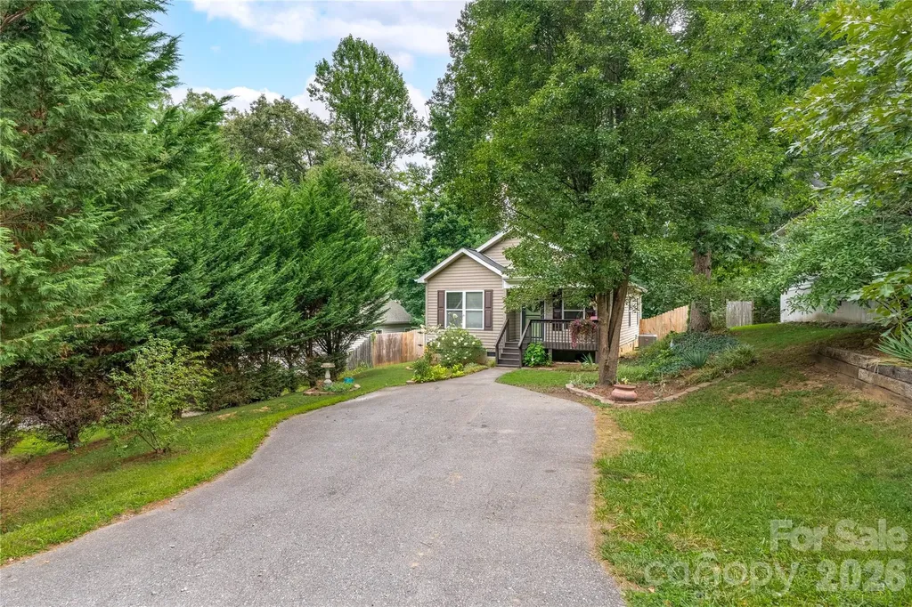 41 Wilmington Street Asheville NC 28806