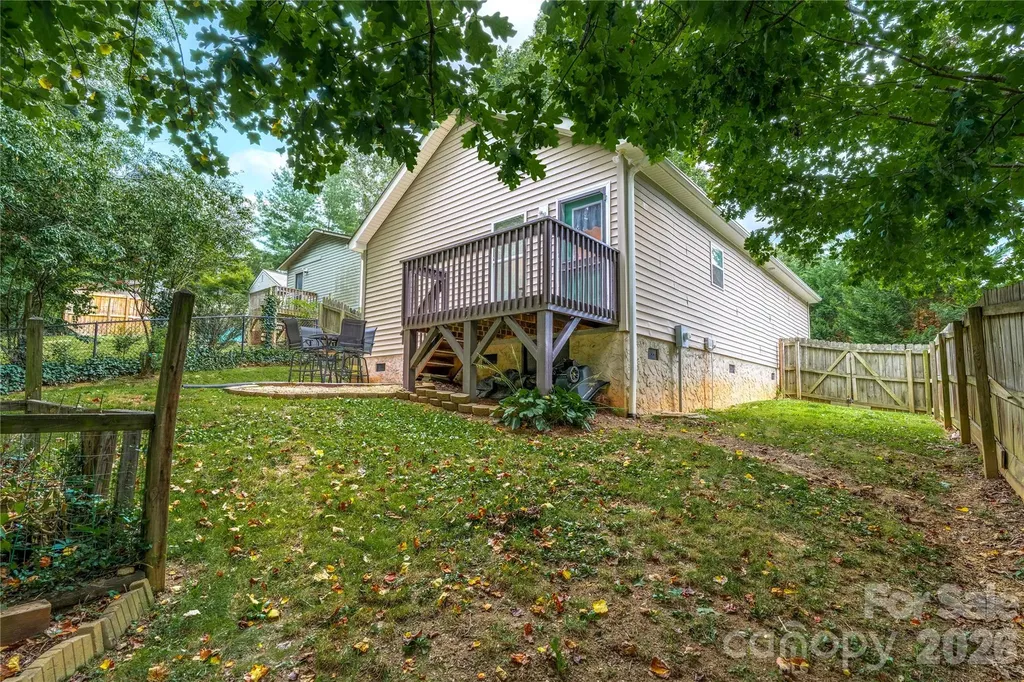41 Wilmington Street Asheville NC 28806