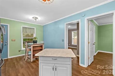 41 Wilmington Street Asheville NC 28806