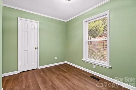41 Wilmington Street Asheville NC 28806