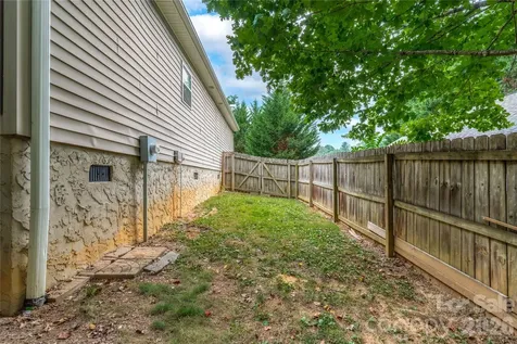 41 Wilmington Street Asheville NC 28806