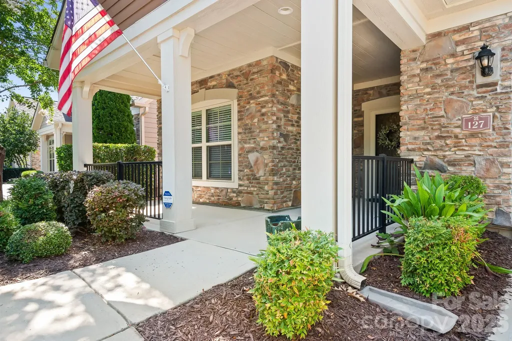 127 Brawley Point Circle Mooresville NC 28117