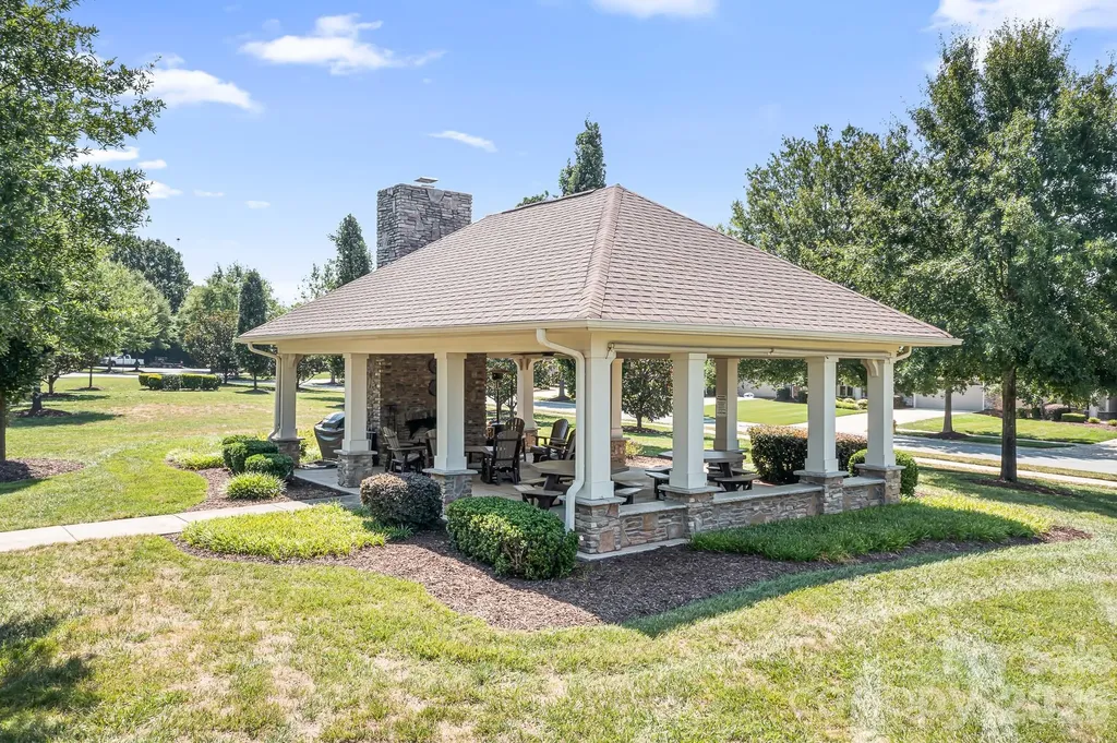 127 Brawley Point Circle Mooresville NC 28117