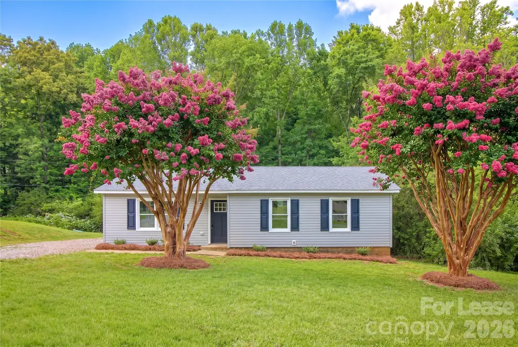 1016 Sharon Drive Waxhaw NC 28173