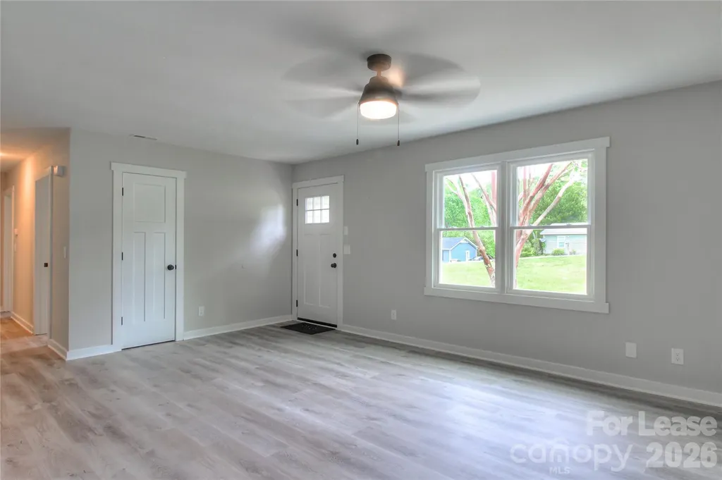 1016 Sharon Drive Waxhaw NC 28173
