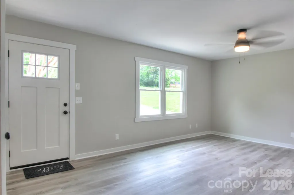 1016 Sharon Drive Waxhaw NC 28173