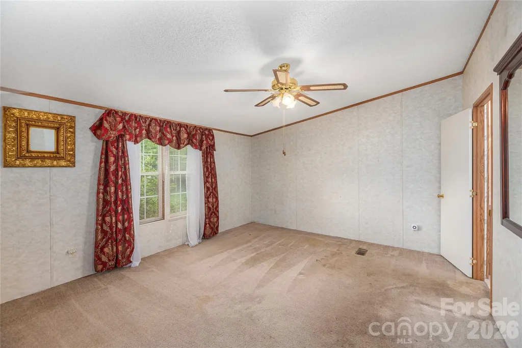 992 Brickyard Road Horse Shoe NC 28742