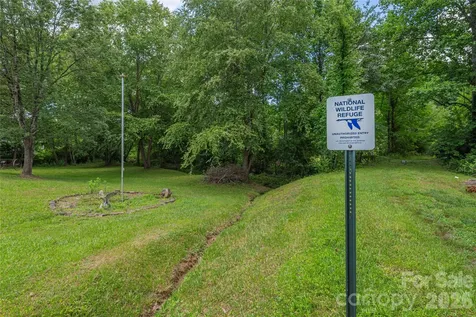 992 Brickyard Road Horse Shoe NC 28742