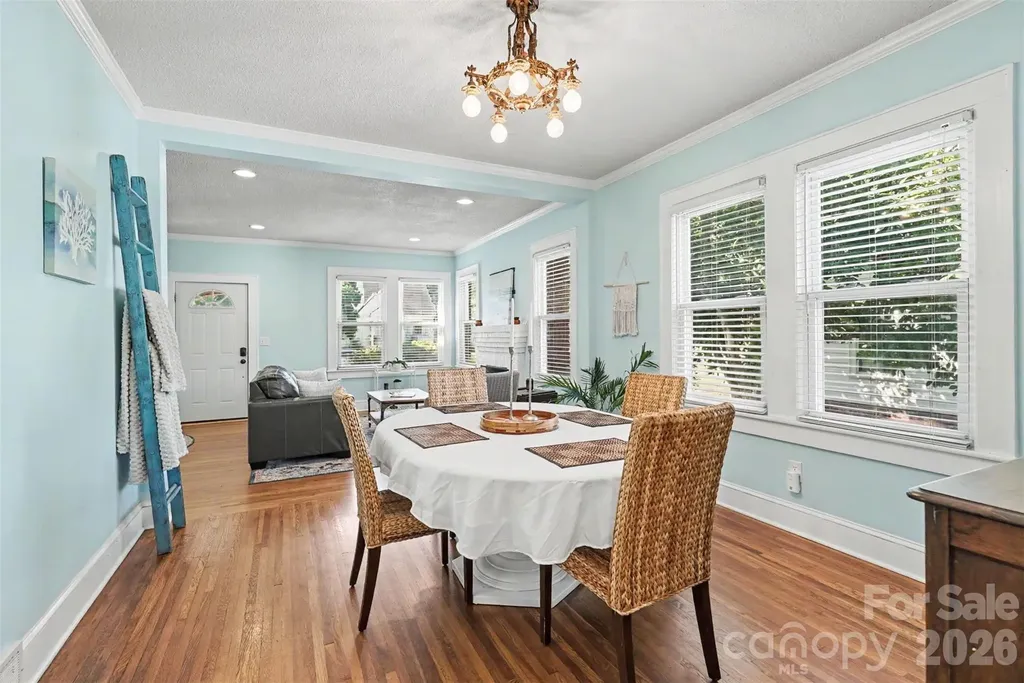 89 Hillcrest Avenue SE Concord NC 28025