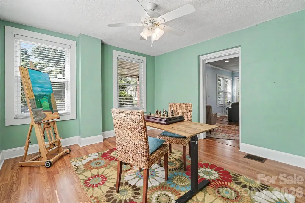 89 Hillcrest Avenue SE Concord NC 28025