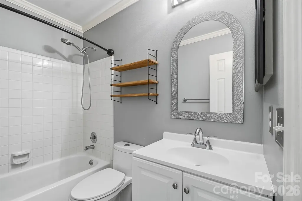 1112 Long Paw Lane Charlotte NC 28214