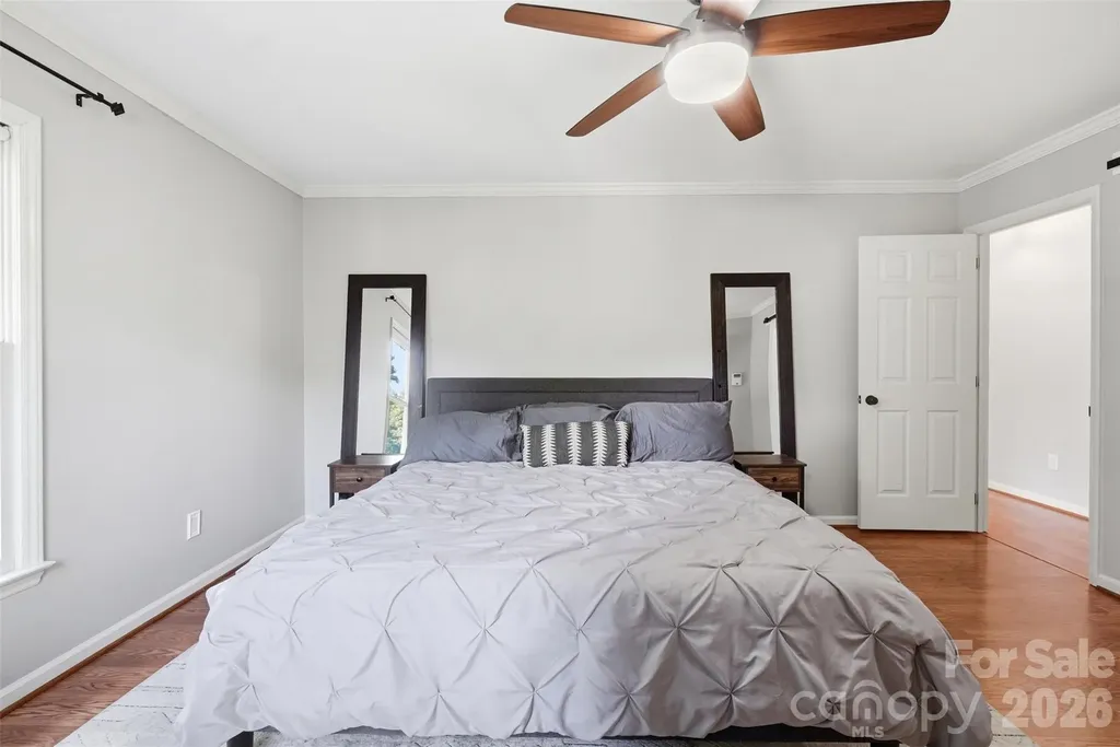 1112 Long Paw Lane Charlotte NC 28214