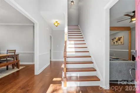 1112 Long Paw Lane Charlotte NC 28214