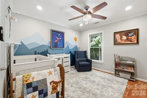 1112 Long Paw Lane Charlotte NC 28214