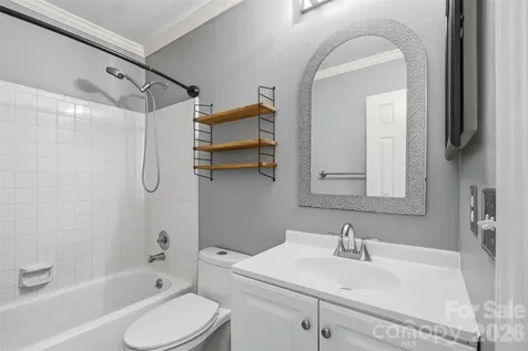 1112 Long Paw Lane Charlotte NC 28214