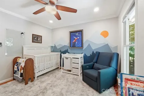 1112 Long Paw Lane Charlotte NC 28214