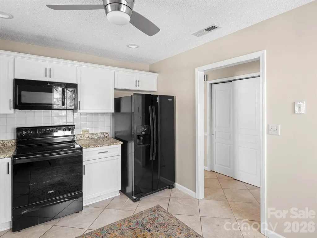 1301 Hyde Park Drive Asheville NC 28806