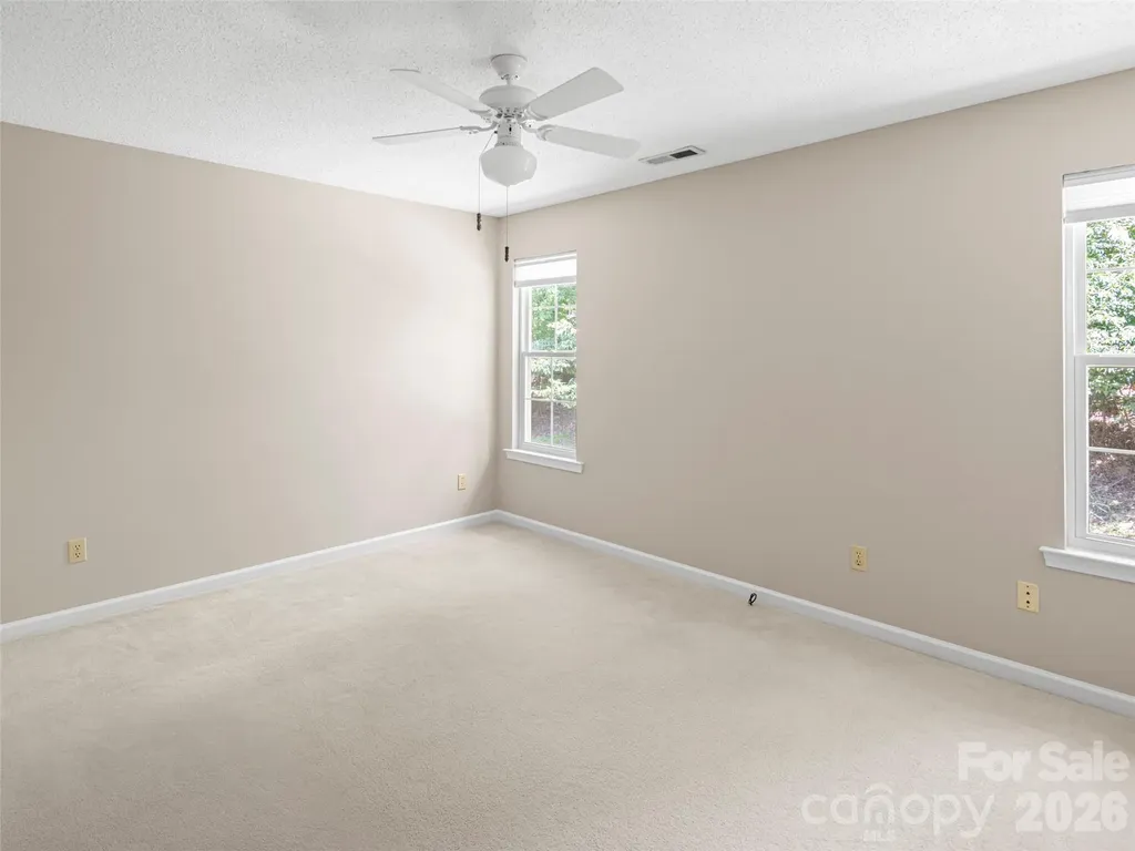 1301 Hyde Park Drive Asheville NC 28806