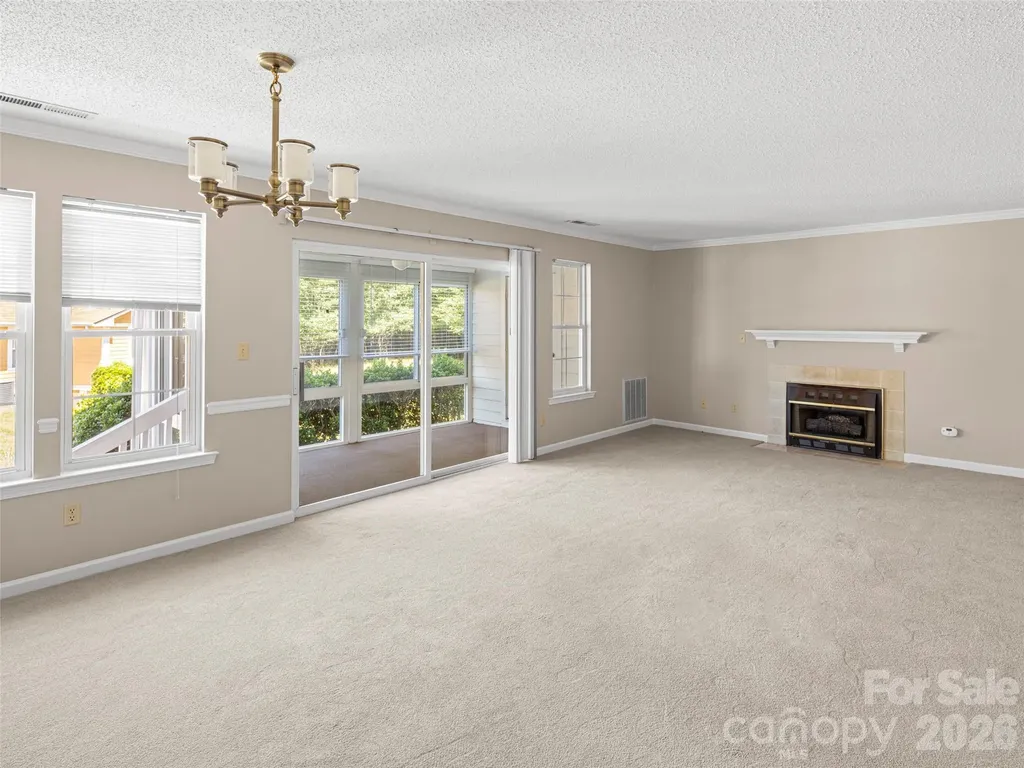 1301 Hyde Park Drive Asheville NC 28806