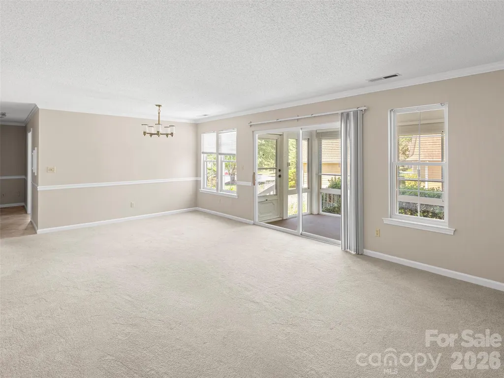 1301 Hyde Park Drive Asheville NC 28806