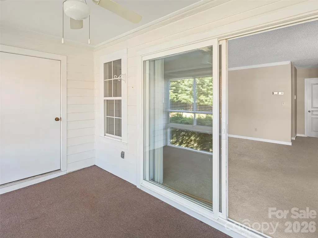 1301 Hyde Park Drive Asheville NC 28806