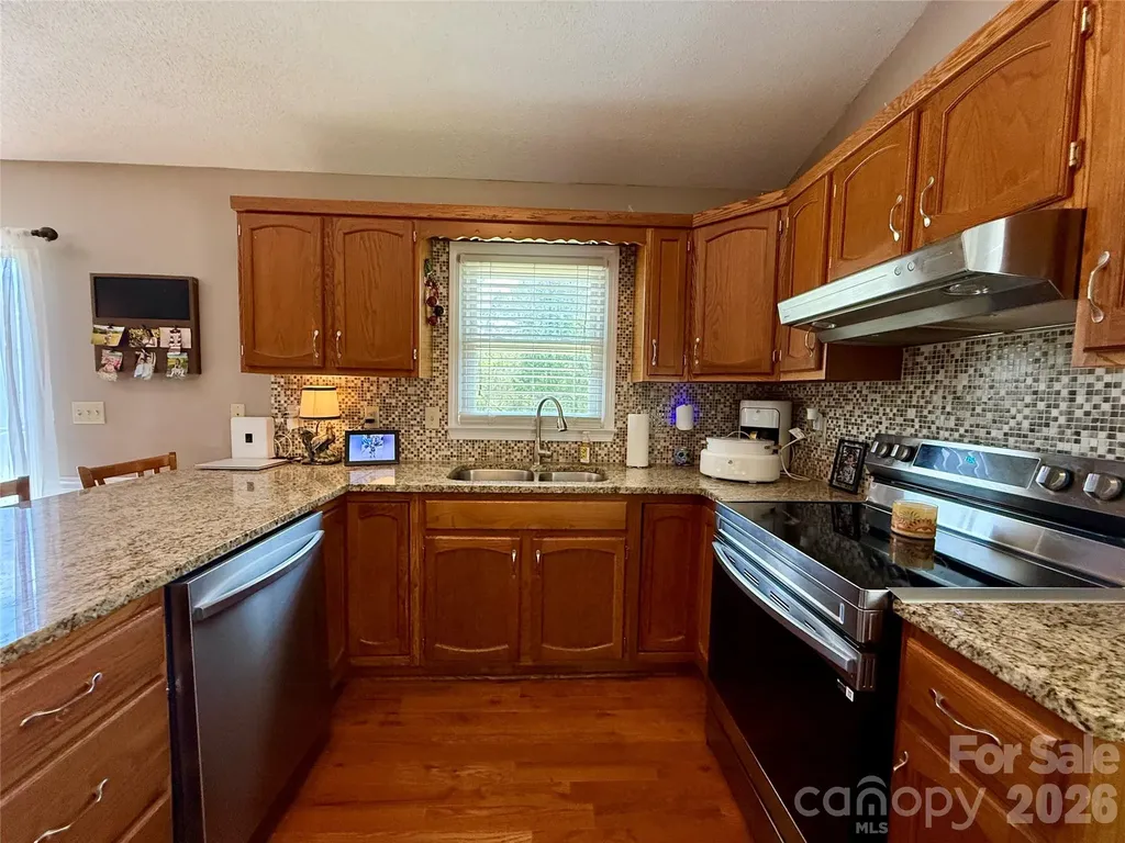 4491 Magnolia Lane Hudson NC 28638
