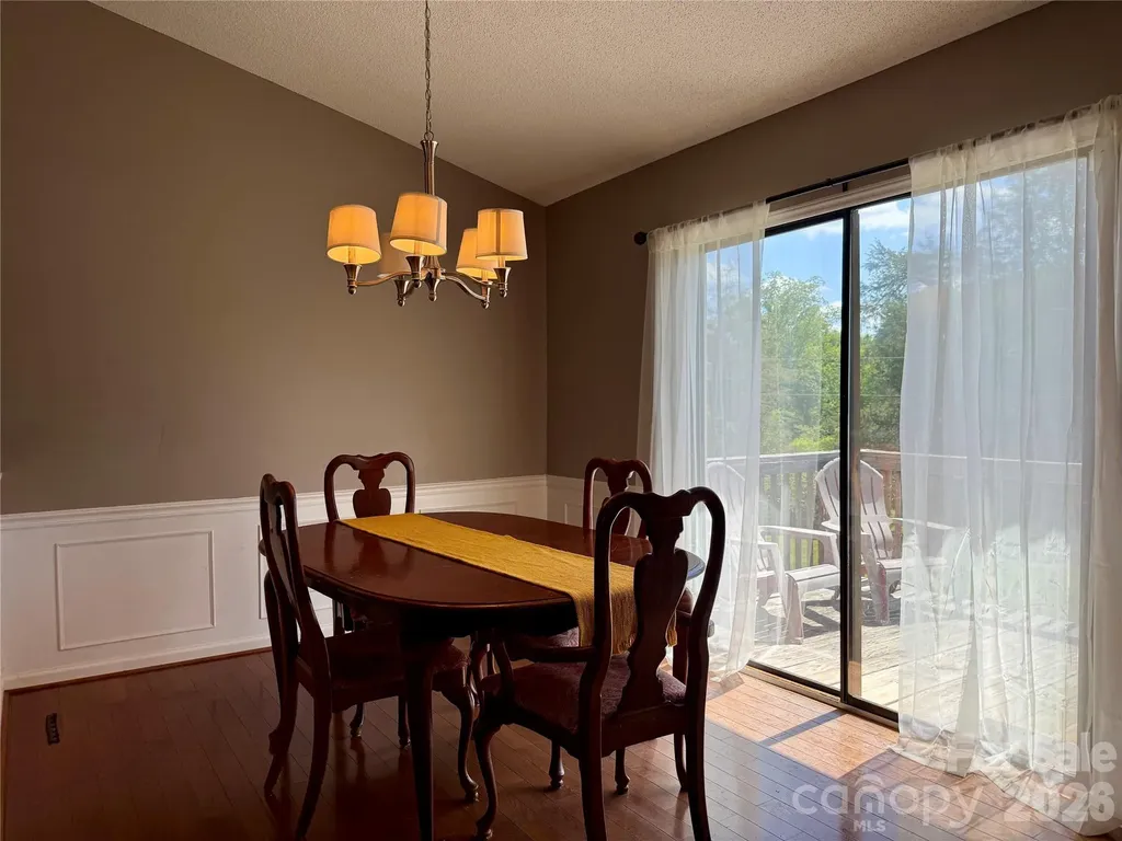 4491 Magnolia Lane Hudson NC 28638