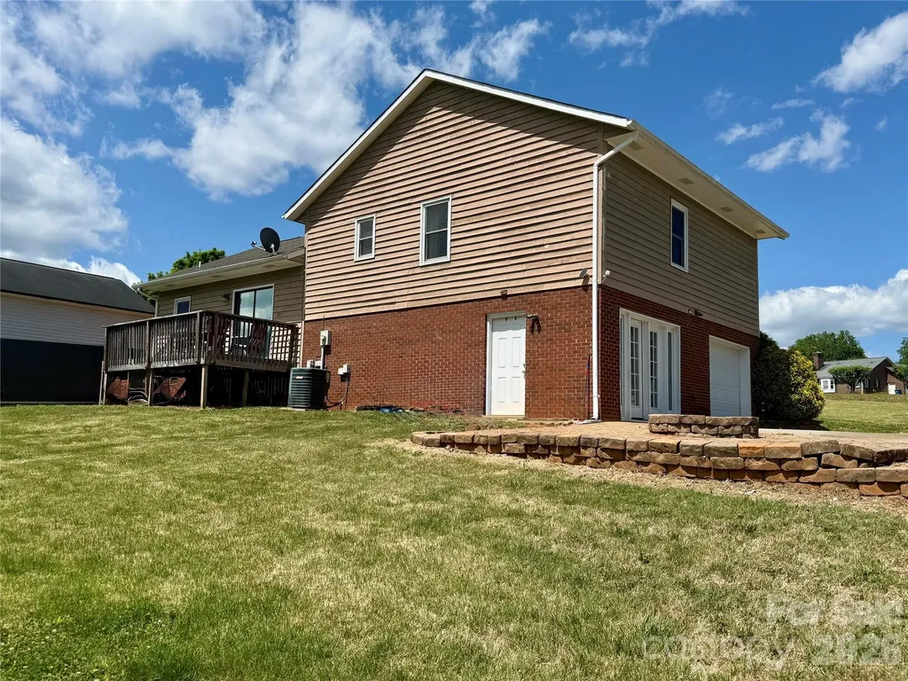 4491 Magnolia Lane Hudson NC 28638
