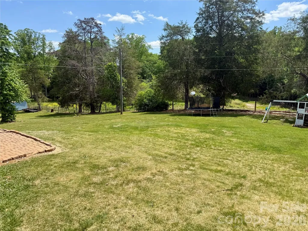 4491 Magnolia Lane Hudson NC 28638