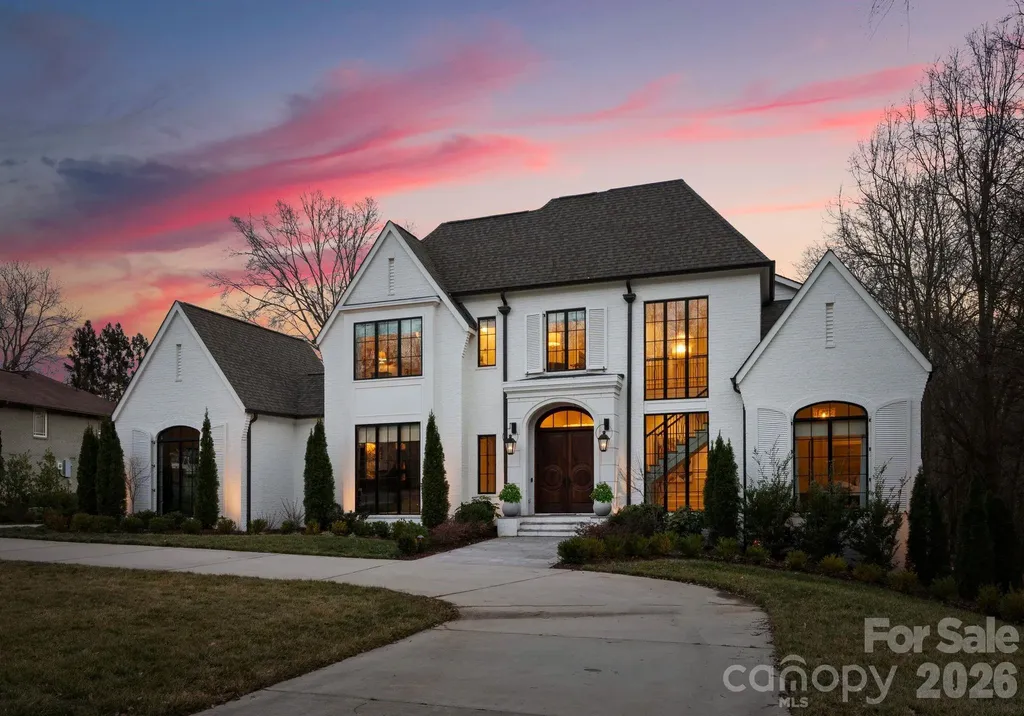 4420 Forest Hills Drive Charlotte NC 28226
