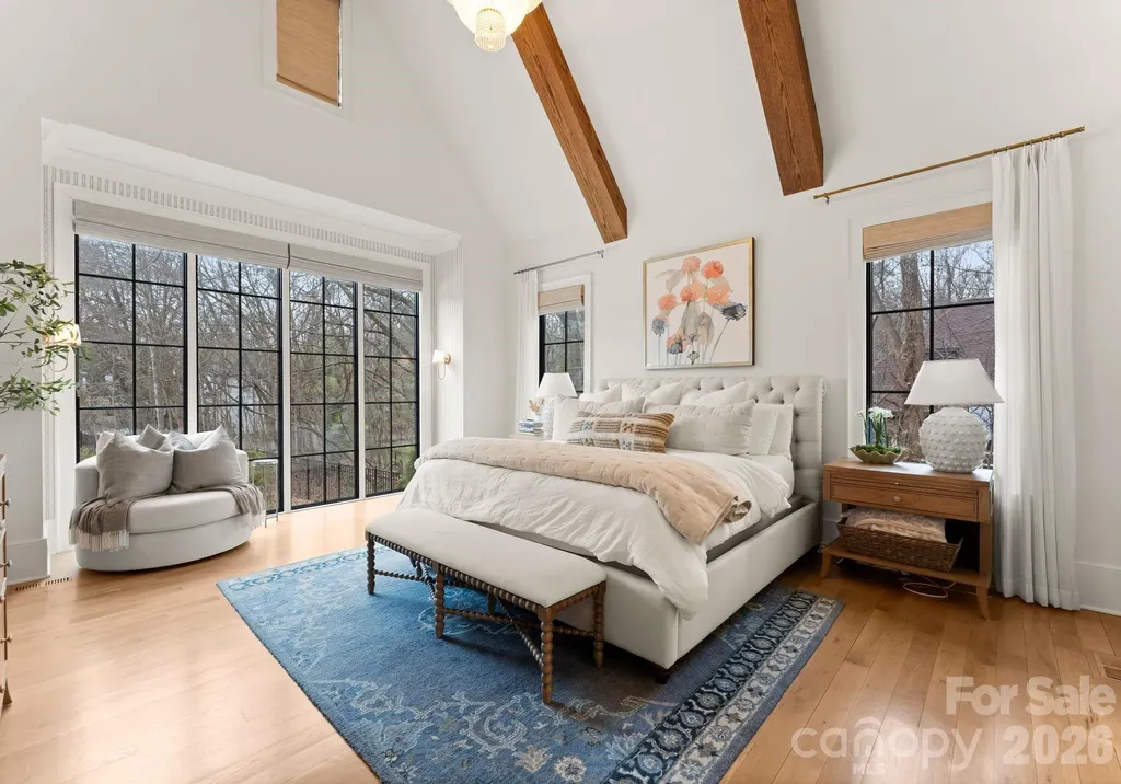 4420 Forest Hills Drive Charlotte NC 28226