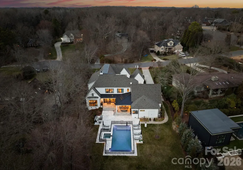 4420 Forest Hills Drive Charlotte NC 28226