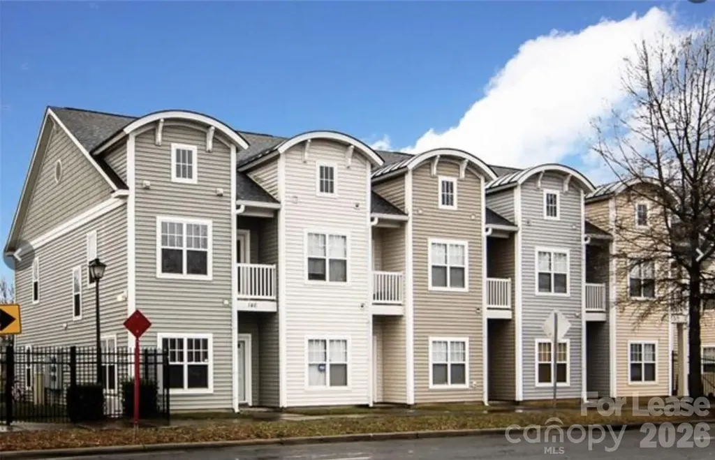 164 Parkwood Avenue Charlotte NC 28206