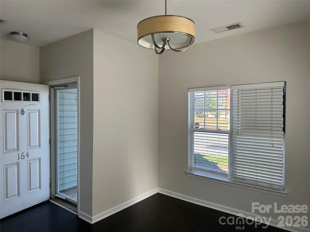 164 Parkwood Avenue Charlotte NC 28206