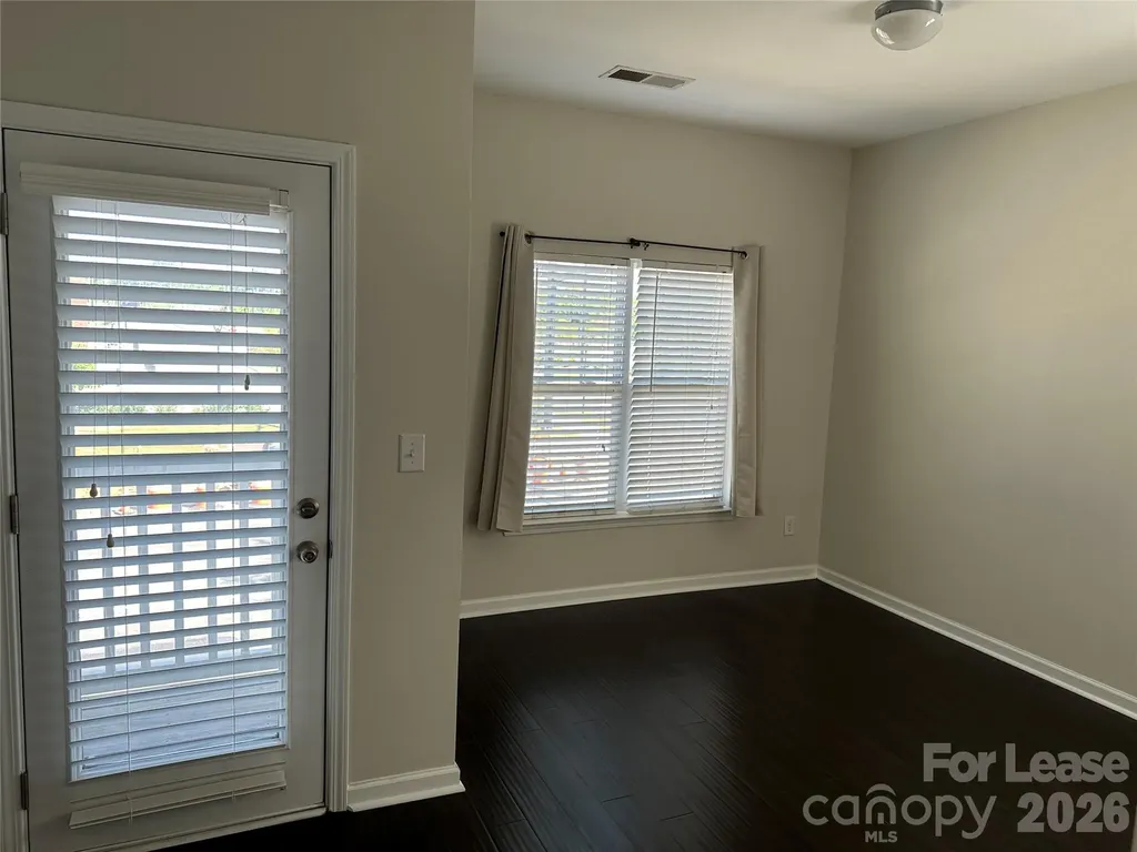 164 Parkwood Avenue Charlotte NC 28206