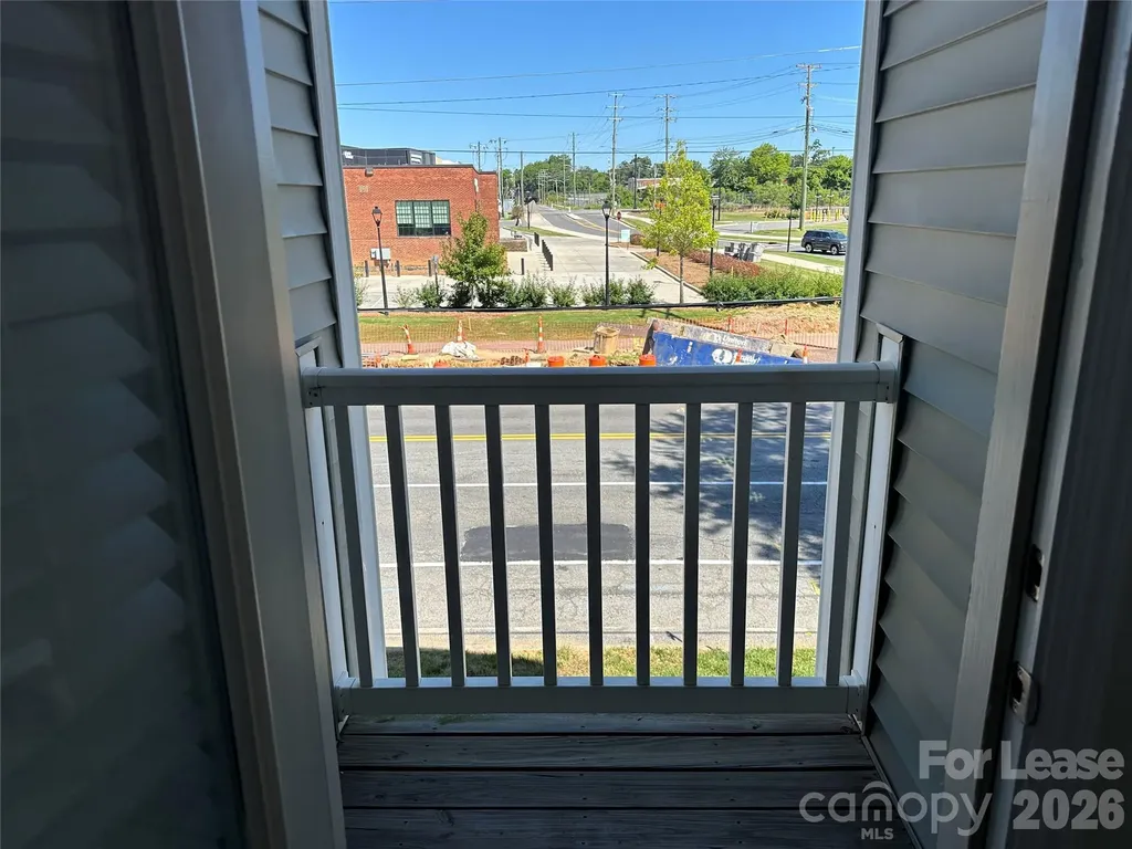 164 Parkwood Avenue Charlotte NC 28206