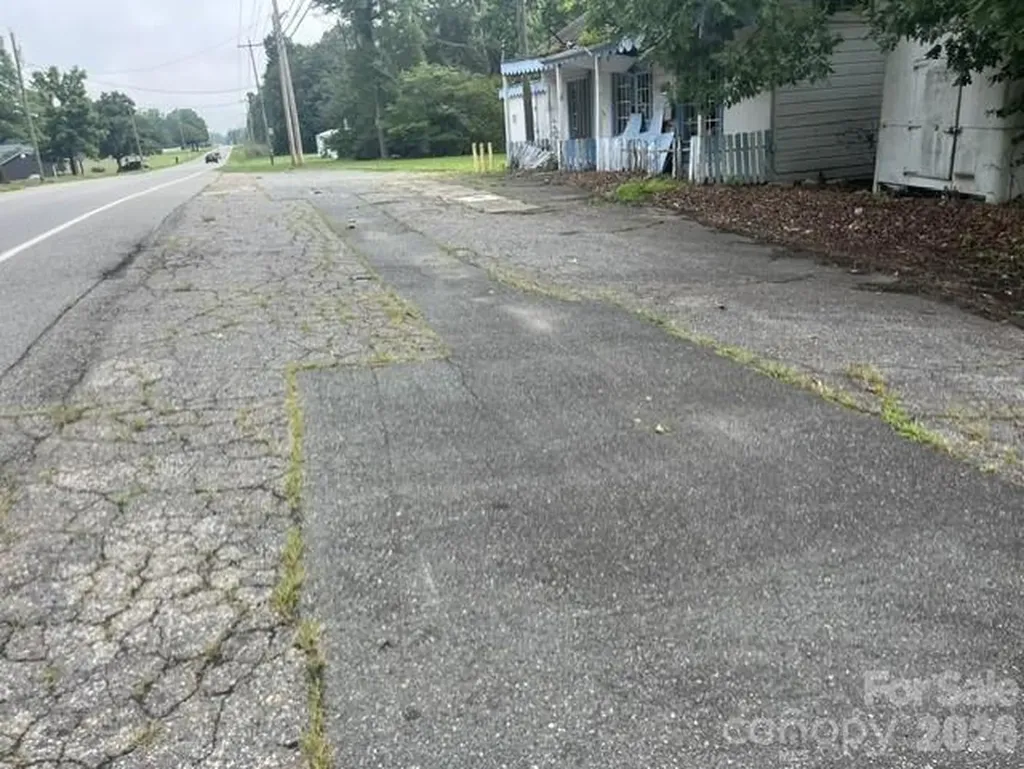 7721 Nc Highway 8 Lexington NC 27292