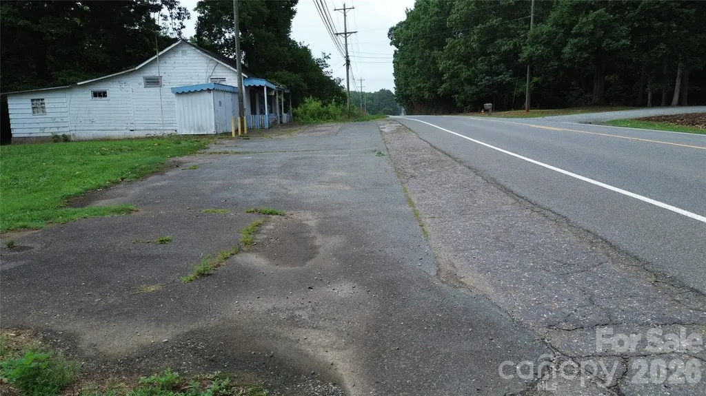 7721 Nc Highway 8 Lexington NC 27292