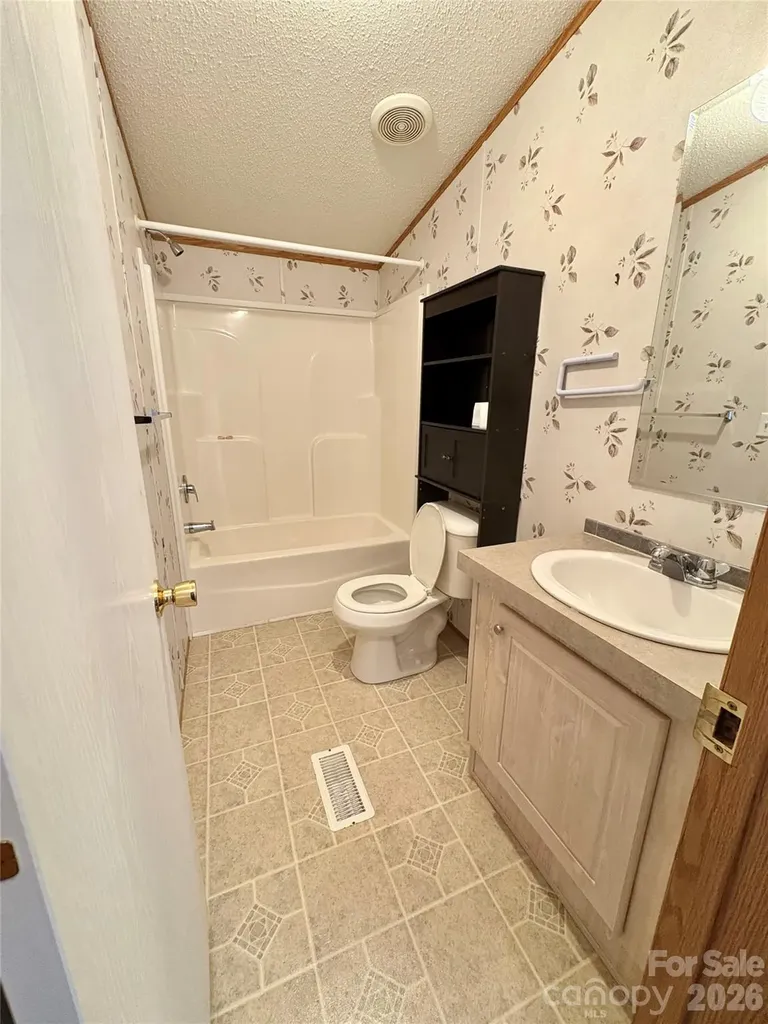 5422 Wrenn Drive Catawba NC 28037