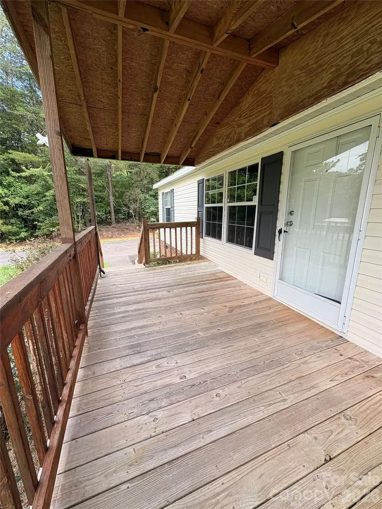 5422 Wrenn Drive Catawba NC 28037