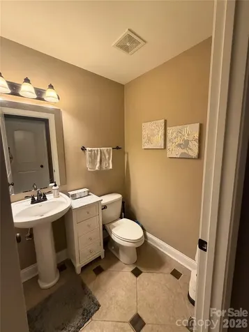 1448 Brookstone Drive Hickory NC 28602